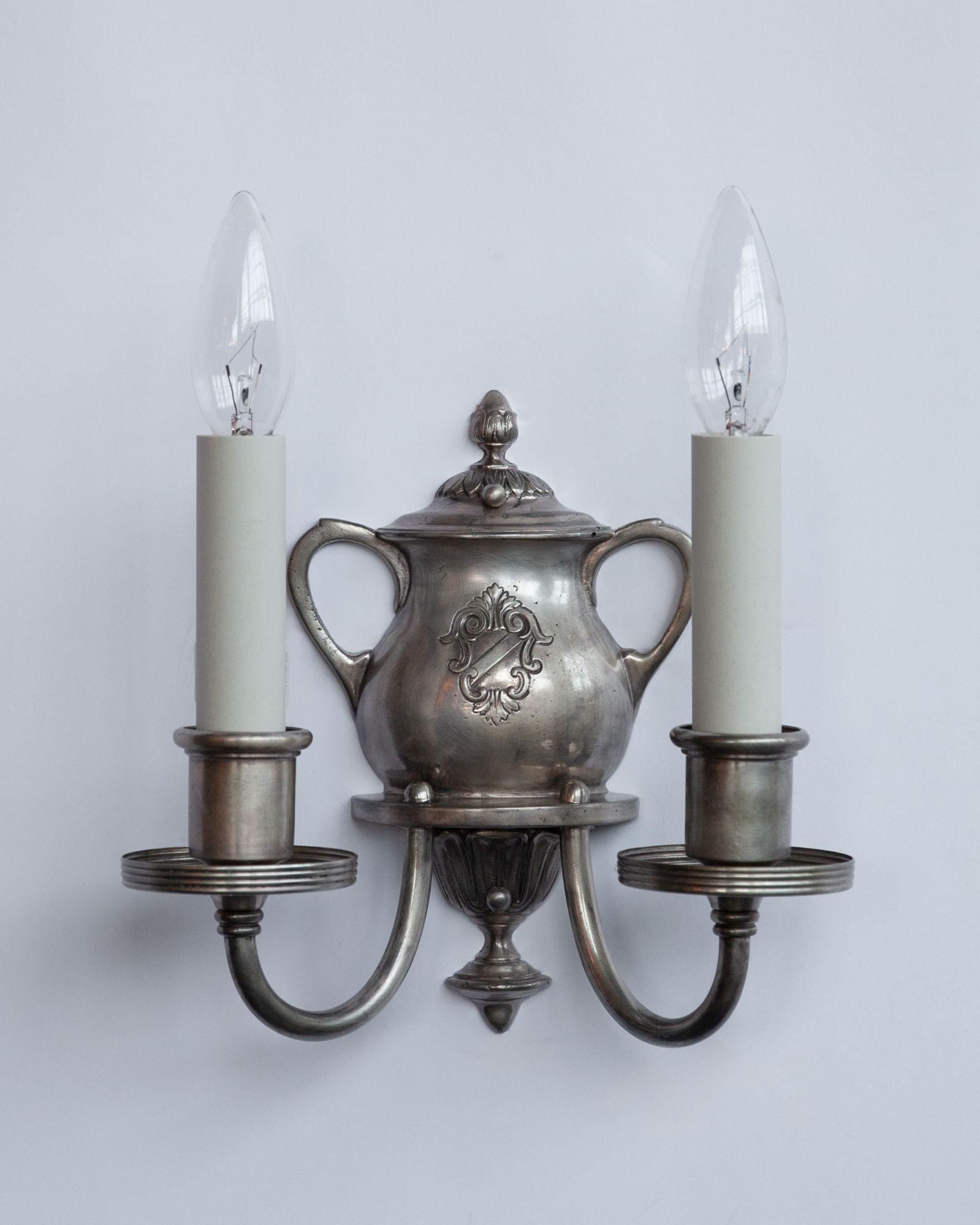 【希少】COMPASSSERIESCPX1200IIDISCONTINUED Silverplate Sconces with Insignia | Vintage Collection – Remains