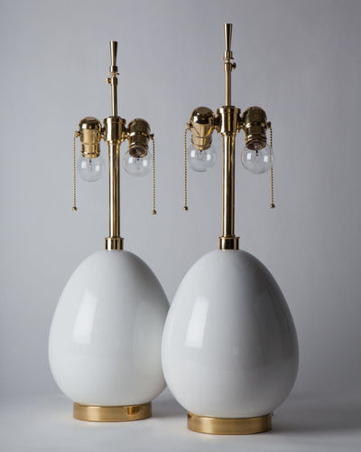 Vintage Collection image 1 of a pair of Hans-Agne Jakobsson lamps antique in a Polished Brass finish.