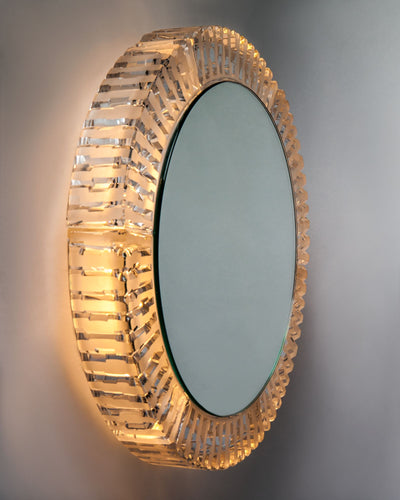 Vintage Collection image 1 of a Hillebrand Illuminated Mirror antique in a Original White Lacquer finish.