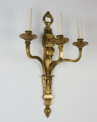 Vintage Collection image 1 of a Neoclassical Bronze Sconce with Foliate Details antique.